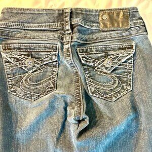 Silver Jeans Waist 26 Inseam 30 Inches Mid-Rise Bootcut
